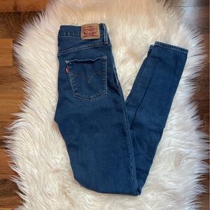Levis Skinny Jeans